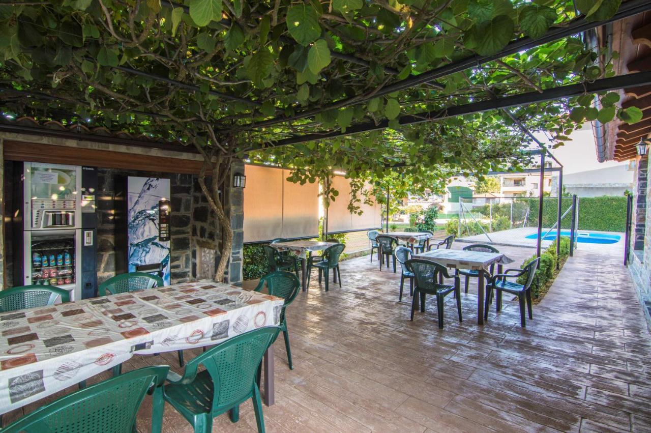 Apartamentos Rurales El Prado Пінофранкеадо Екстер'єр фото