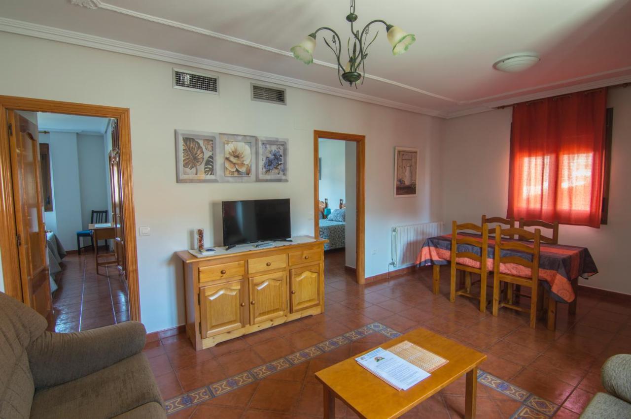 Apartamentos Rurales El Prado Пінофранкеадо Екстер'єр фото