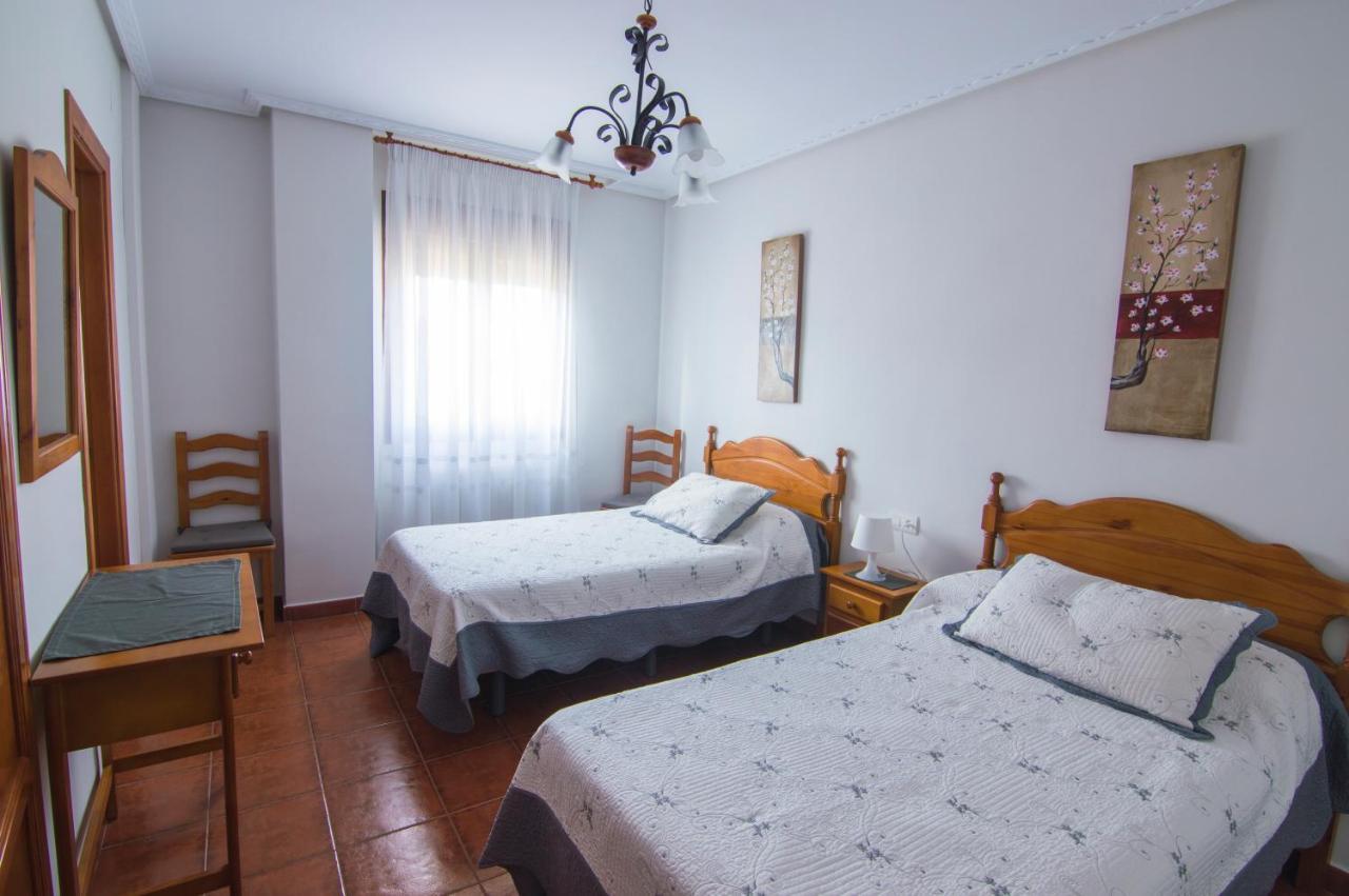 Apartamentos Rurales El Prado Пінофранкеадо Екстер'єр фото