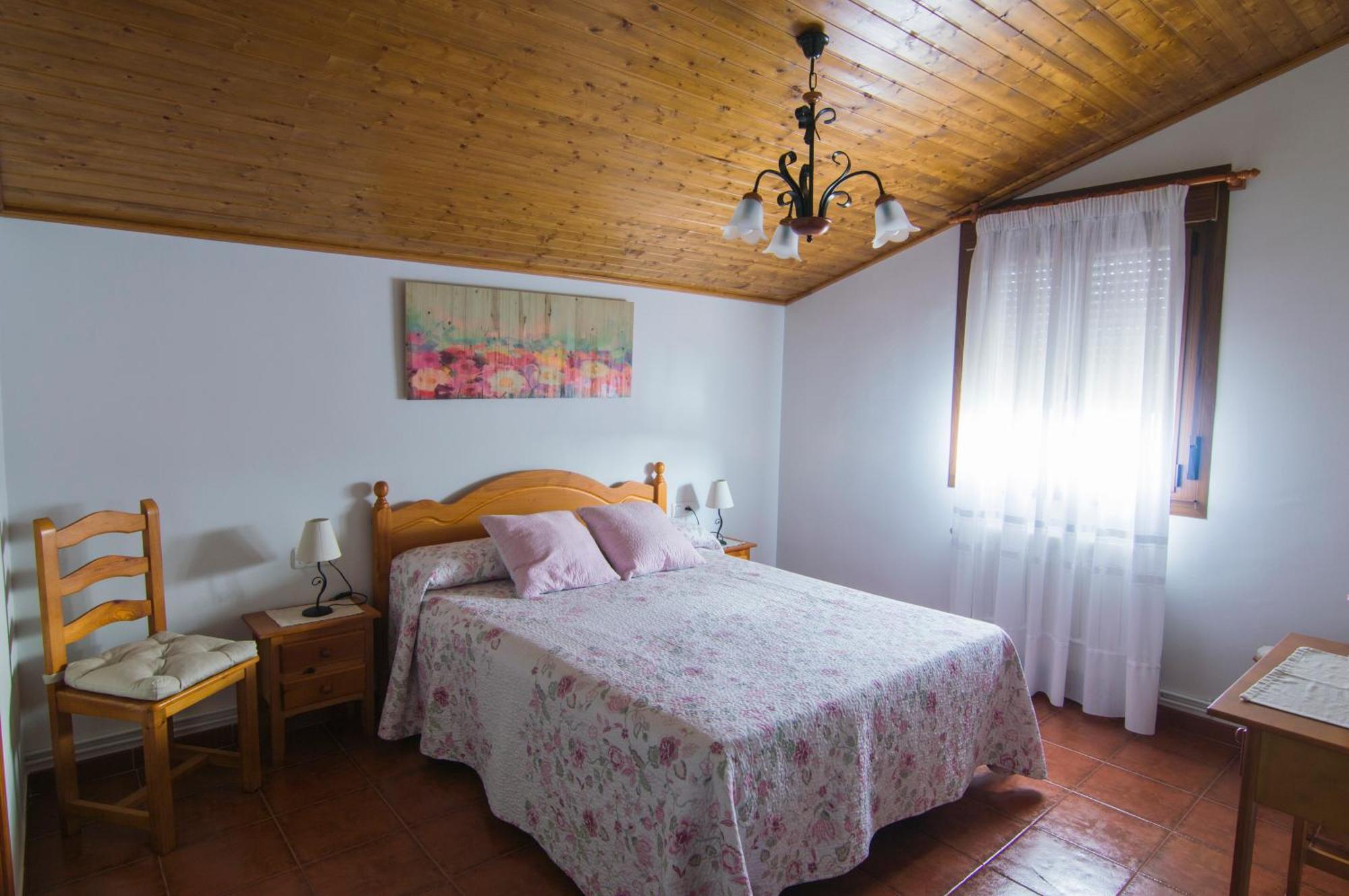 Apartamentos Rurales El Prado Пінофранкеадо Екстер'єр фото