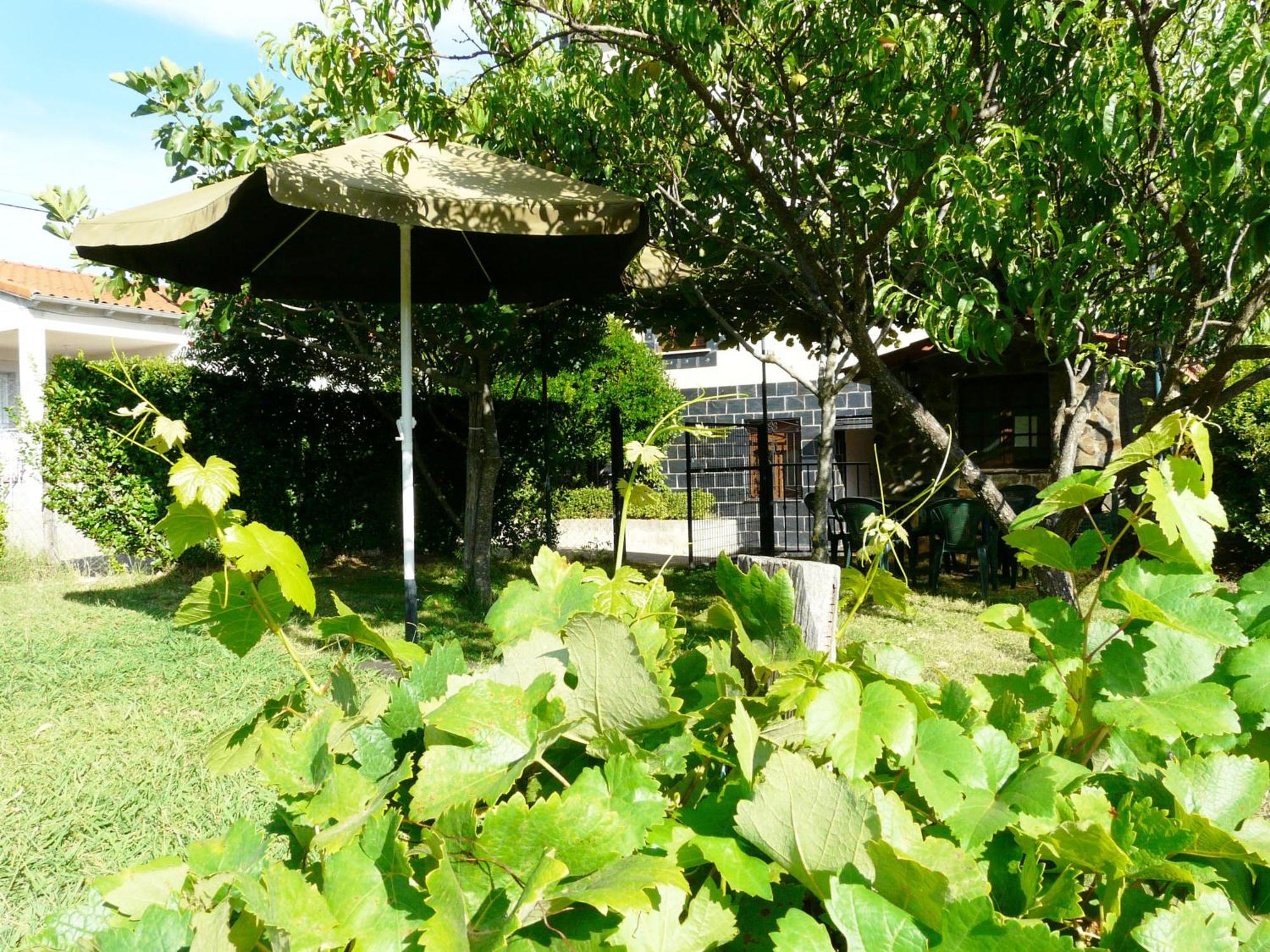 Apartamentos Rurales El Prado Пінофранкеадо Екстер'єр фото